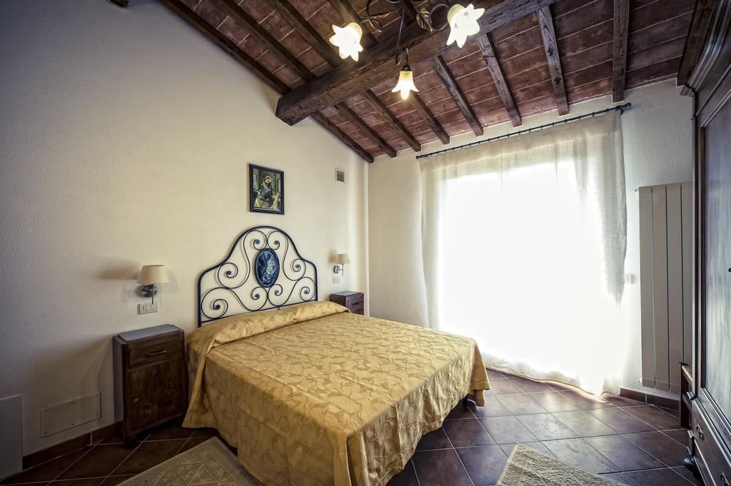 Agriturismo I Roseti Montepulciano Phòng bức ảnh