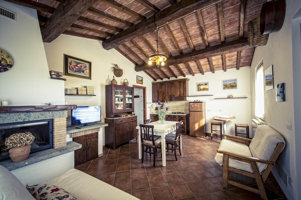 Agriturismo I Roseti Montepulciano Ngoại thất bức ảnh